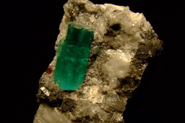 EMERALD: THE MAY BIRTHSTONE